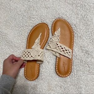 Brand NEW target sandals (7)